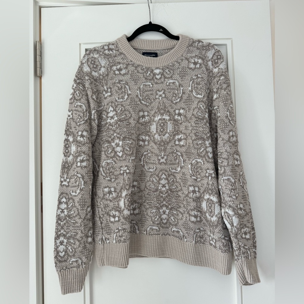 Abercrombie & Fitch Men's Ivory & Beige Paisley Size L Knit Pullover Sweater - Picture 3 of 6